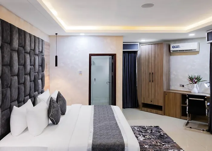 Bon Hotel Kabuwol