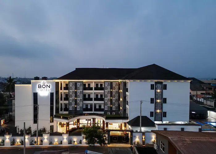 Bon Hotel Kabuwol